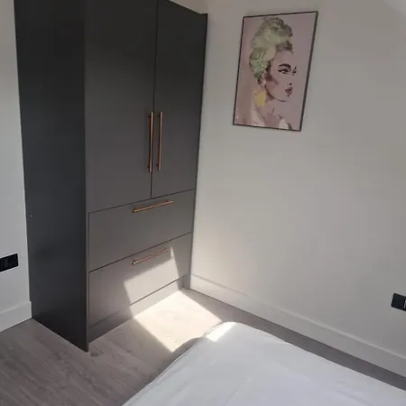 Richmond Apartments Лондон Экстерьер фото